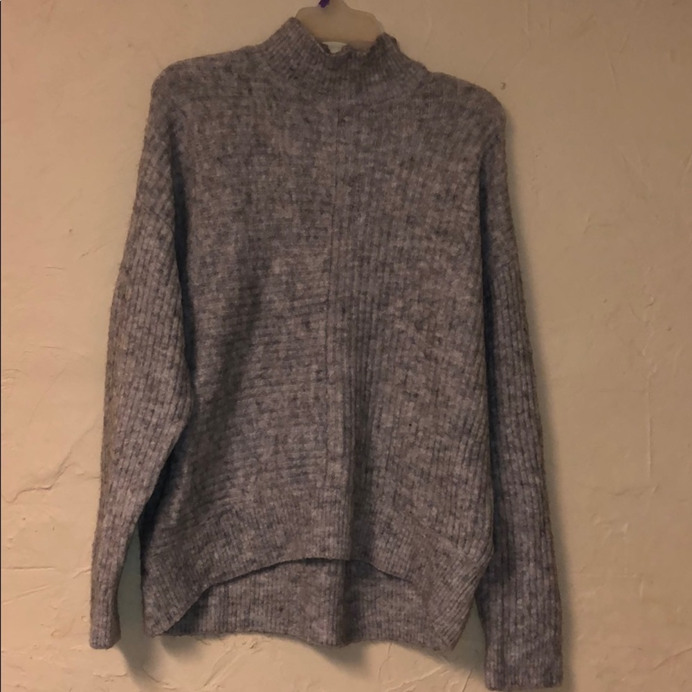 gray sweater
